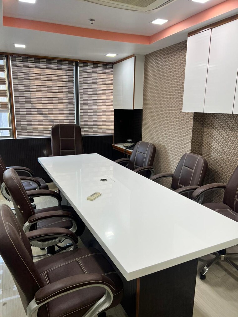 Team Area, makarba Commercial Office Space 1180 Sq.Ft. In Makarba Ahmedabad 9695950