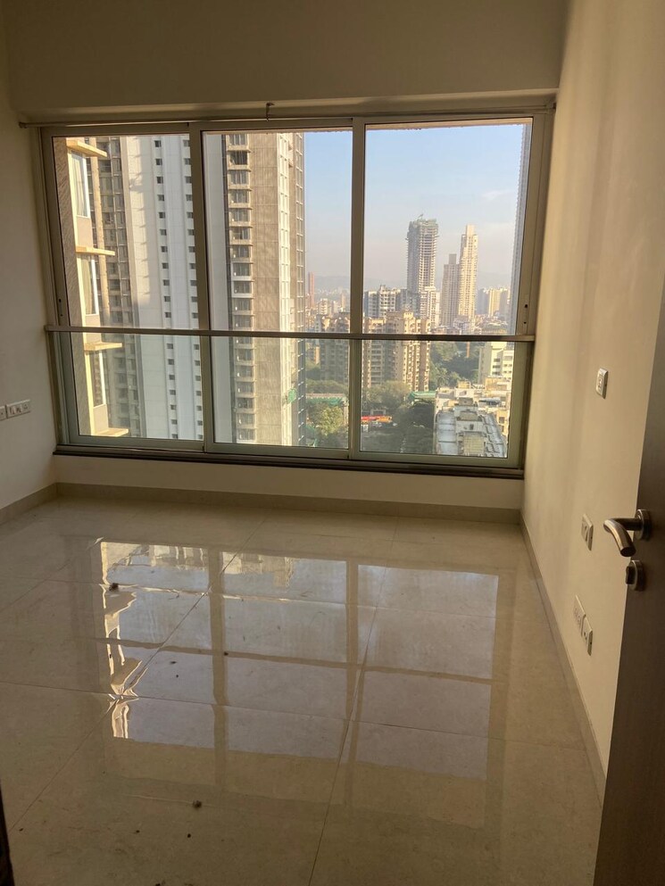 Room, sheth-montana 2 Bedroom 688 Sq.Ft. Apartment In Mulund West Mumbai 9695960