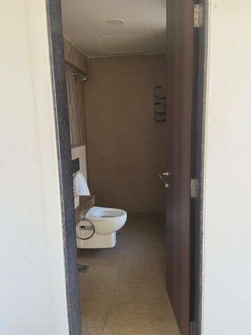 Bathroom in 2 BHK Apartment at Sheth Montana, Mulund West – for Sale