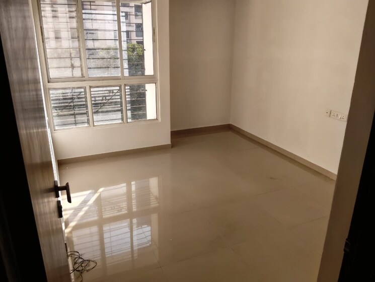 Room, db-parkwoods 2 Bedroom 920 Sq.Ft. Apartment In Kasarvadavali Thane 9695964