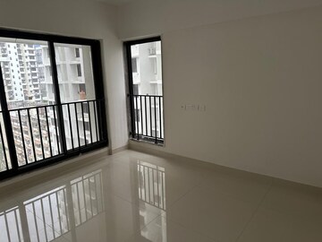 Room in 1 BHK Apartment at Dadar East – for Sale