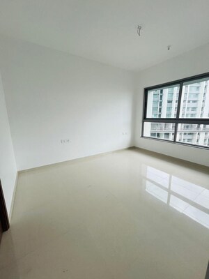 Room in 1 BHK Apartment at Kalpataru Immensa, Kolshet Road – for Rent