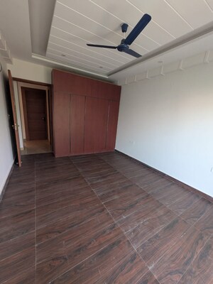 3 BHK Apartment For Rent in Uppal Southend, Sector 49