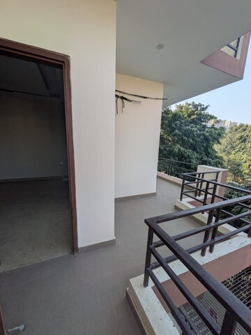 Balcony in 3 BHK Apartment at Uppal Southend, Sector 49 – for Rent