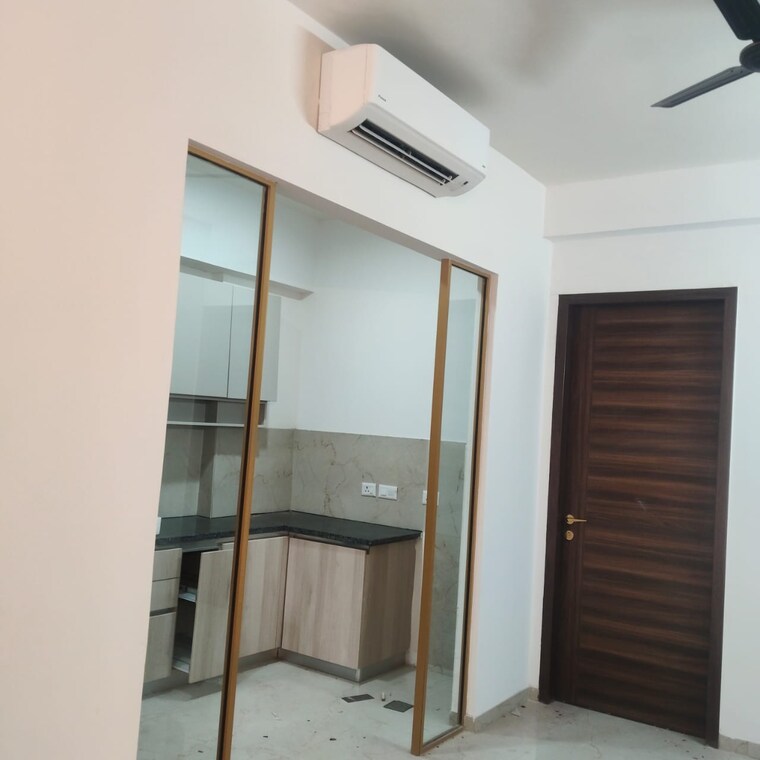 Room, smart-world-orchard 3 Bedroom 1680 Sq.Ft. Apartment In Sector 61 Gurgaon 9696082