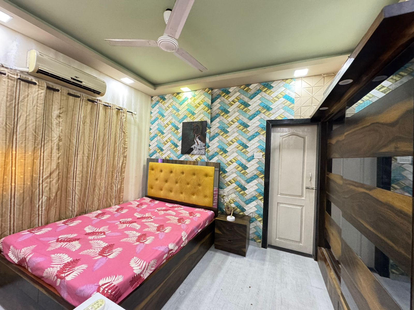 1 BHK 200 Sq.Ft. Apartment in HDIL Dheeraj Residency