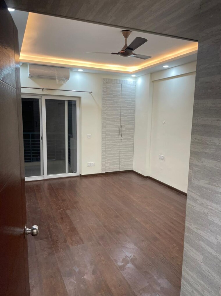 Room, spaze-kalistaa 4 Bedroom 4200 Sq.Ft. Apartment In Sector 84 Gurgaon 9696131