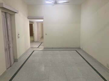 2 BHK Builder Floor For Rent in Chittaranjan Park