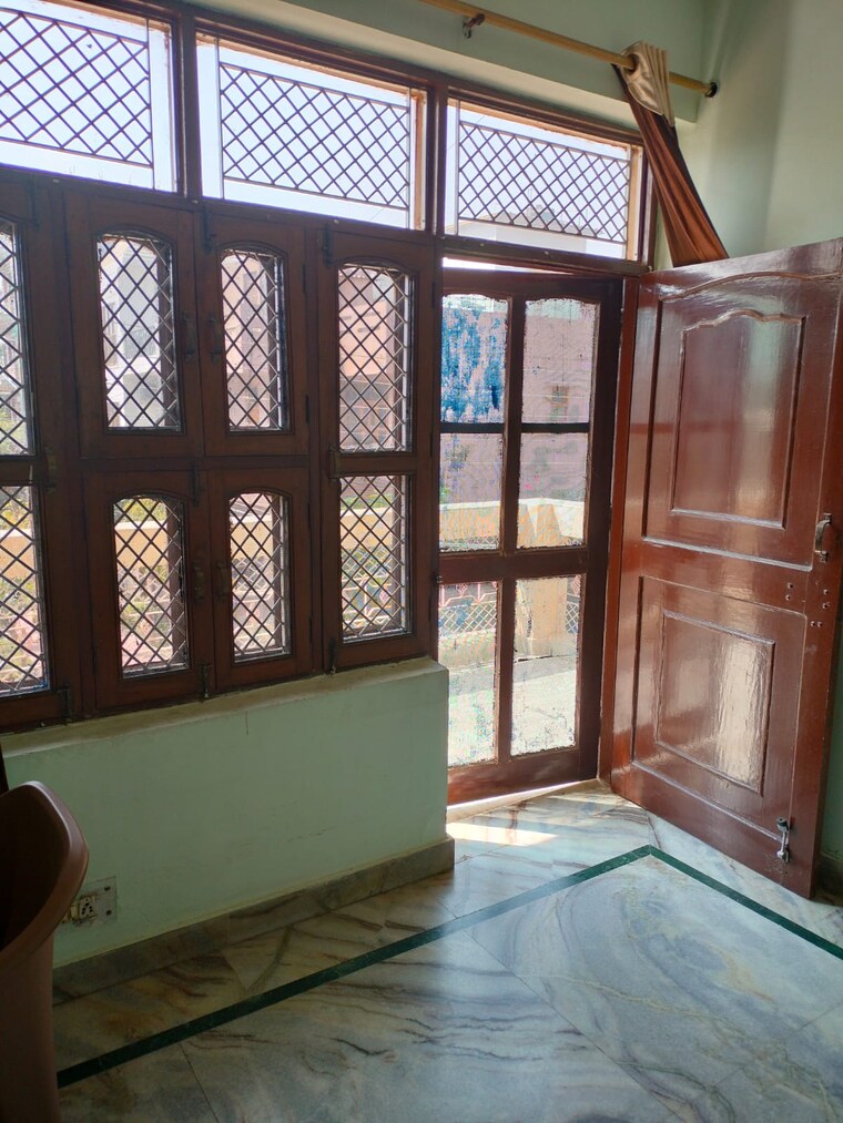 Living Room, sector 10a 2 Bedroom 1245 Sq.Ft. Independent House In Sector 10a Gurgaon 9696107