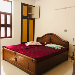 2 BHK Villa For Rent in Sector 23a