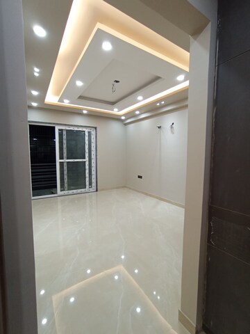 Kitchen in 3 BHK Independent House at Sector 10a – for Rent