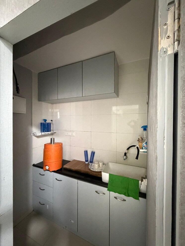 Kitchen, gota Commercial Office Space 730 Sq.Ft. In Gota Ahmedabad 9696151