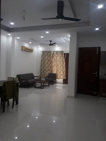 Living Room in 3 BHK Independent House at Sector 10a – for Rent