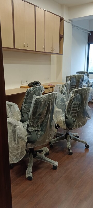 Gym in  Office Space at Minto Park – for Rent