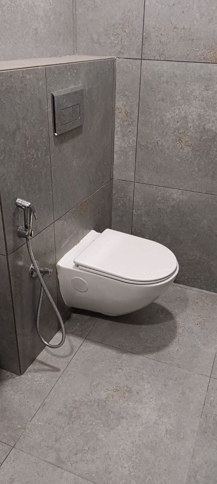 Bathroom, minto park Commercial Office Space 650 Sq.Ft. In Minto Park Kolkata 9696168