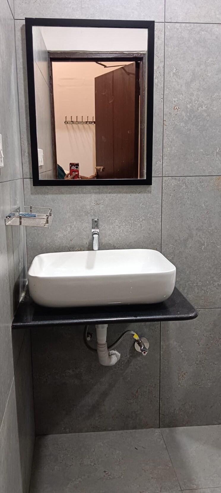 Bathroom, minto park Commercial Office Space 650 Sq.Ft. In Minto Park Kolkata 9696168