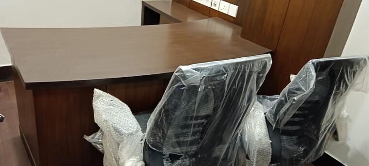 undefined, minto park Commercial Office Space 650 Sq.Ft. In Minto Park Kolkata 9696168