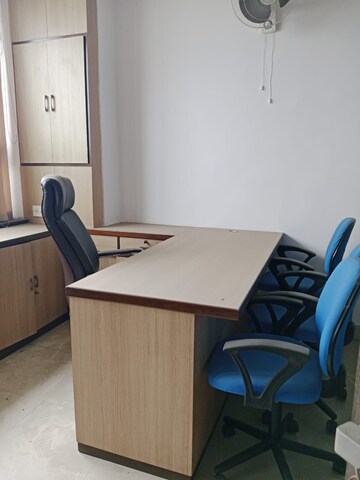  Office Space For Rent in Park Street