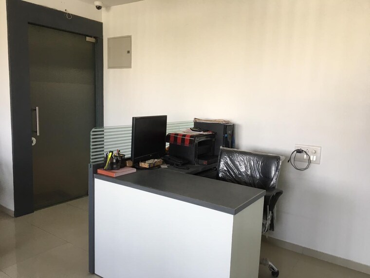 Kitchen, ashram road Commercial Office Space 945 Sq.Ft. In Ashram Road Ahmedabad 9696442