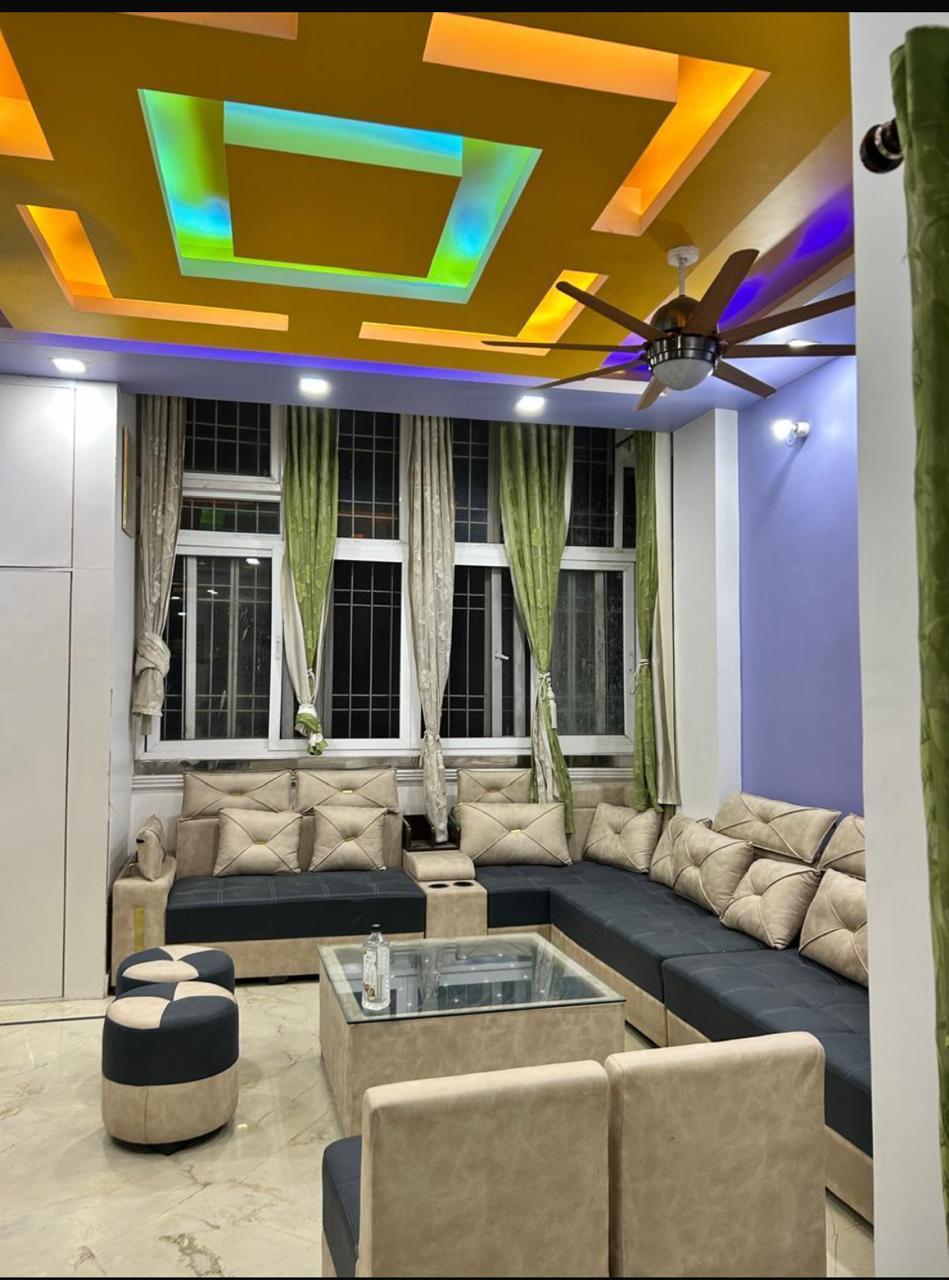 2 BHK Apartment For Rent in Metro View Apartment 