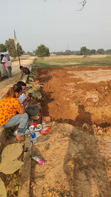  Plot For Sale in Sultanpur