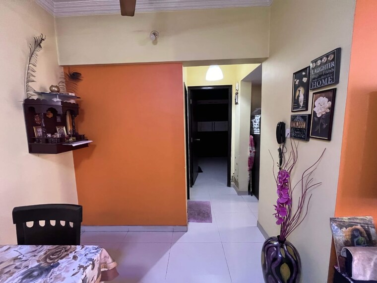 Team Area, green-square 1 Bedroom 460 Sq.Ft. Apartment In Kasarvadavali Thane 9696436