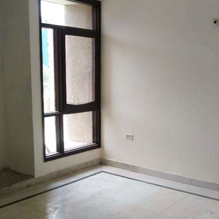 Room, dwarka 3.5 Bedroom 1900 Sq.Ft. Apartment In Dwarka Delhi 9577539