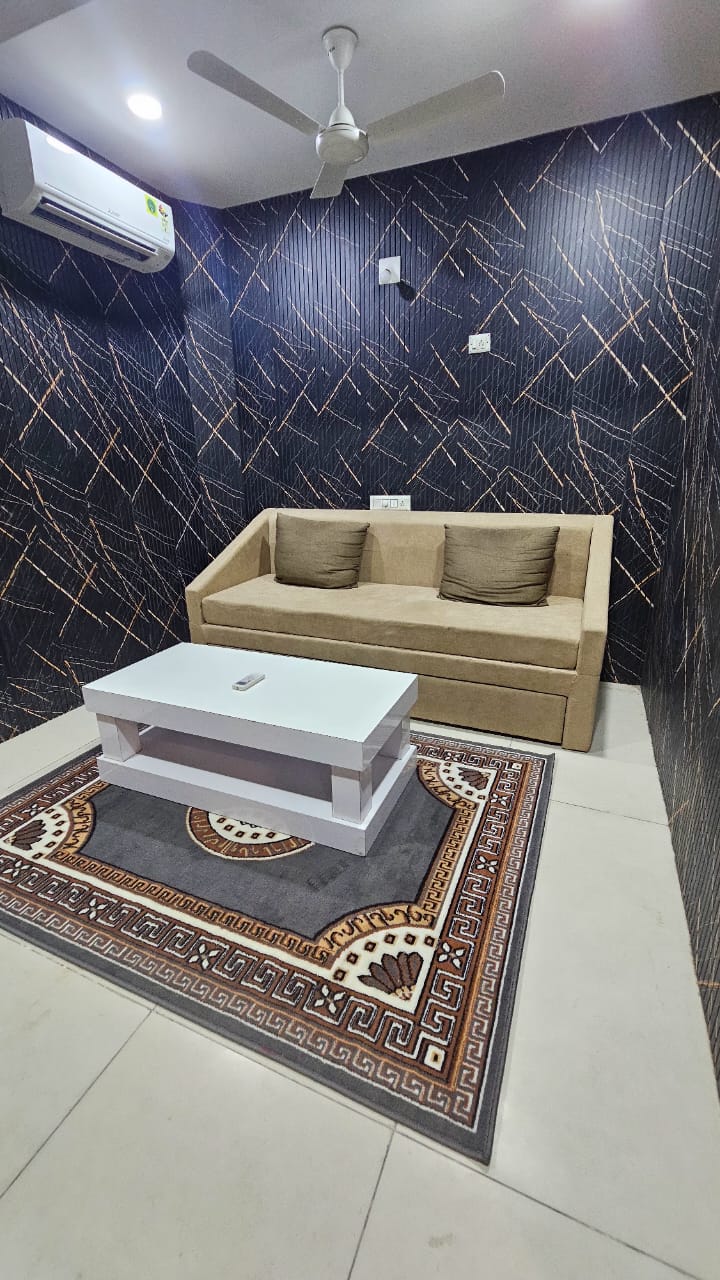 4 BHK + Pooja Room Apartment For Sale in Flat For Rent 