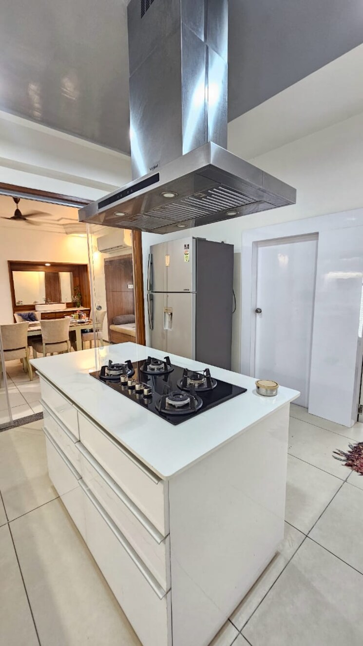 Kitchen/pantry, ramdevnagar 4 Bedroom 347 Sq.Yd. Apartment In Ramdevnagar Ahmedabad 9696659