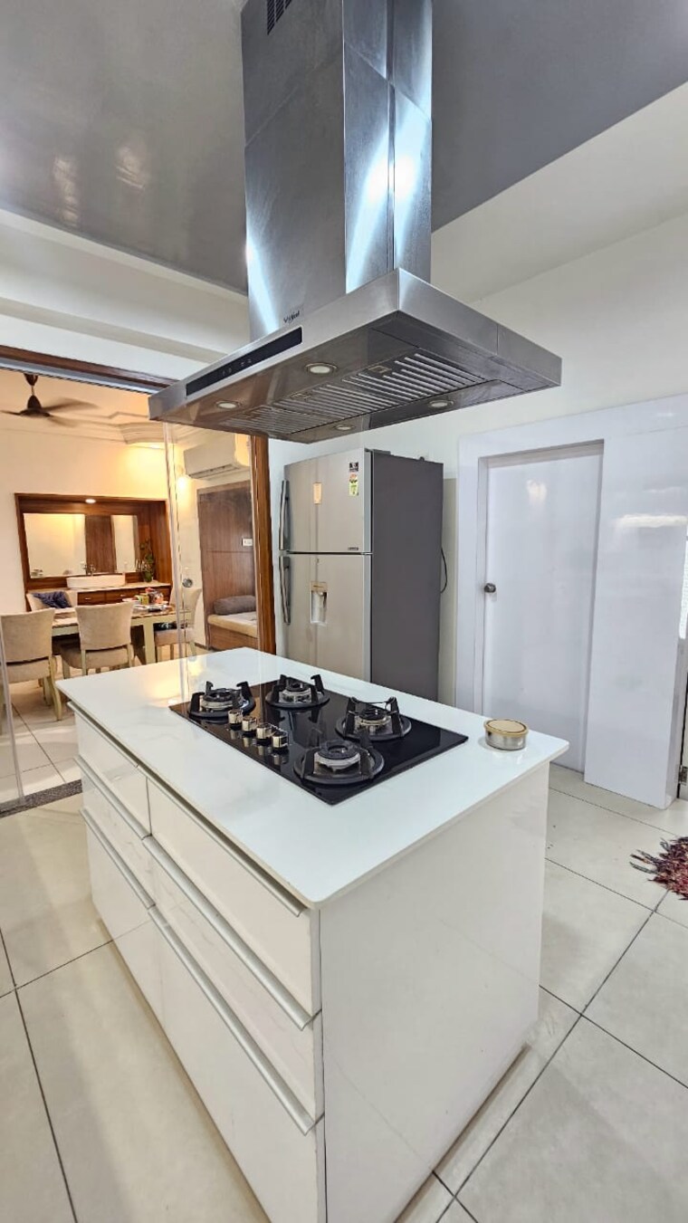 Kitchen/pantry, ramdevnagar 4 Bedroom 347 Sq.Yd. Apartment In Ramdevnagar Ahmedabad 9696659