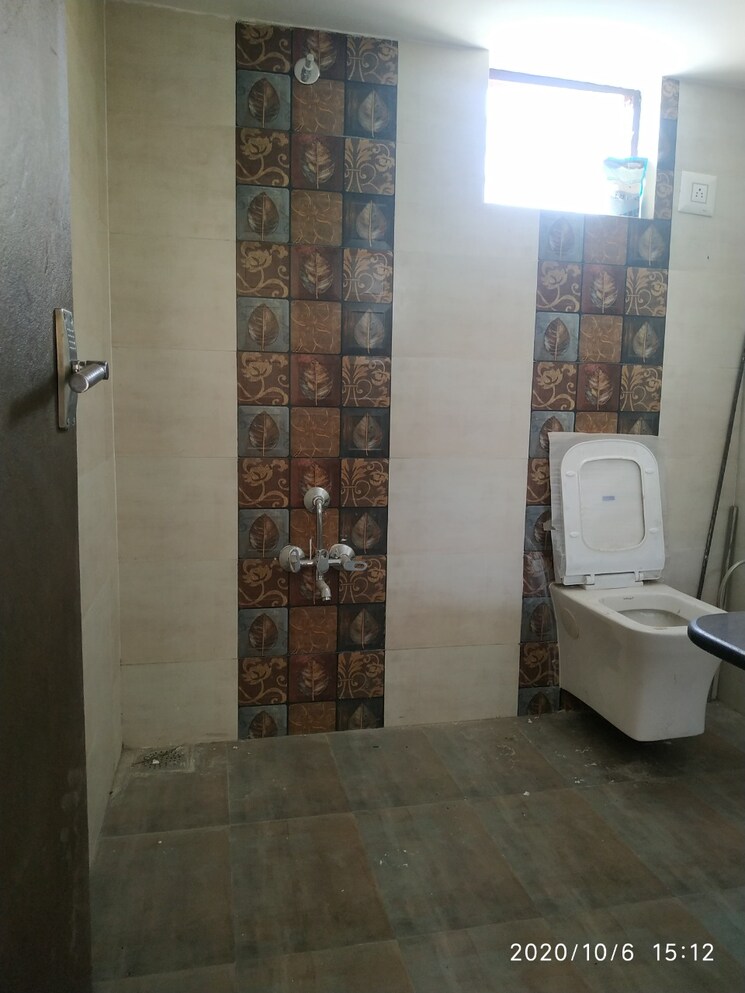 Bathroom, ramdevnagar 4 Bedroom 347 Sq.Yd. Apartment In Ramdevnagar Ahmedabad 9696659