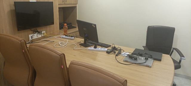 Office Space For Sale in Narayan Peth