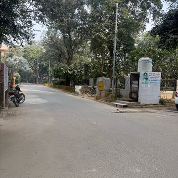 Parking in  Plot at Palam Vihar Residents Association, Palam Vihar – for Sale