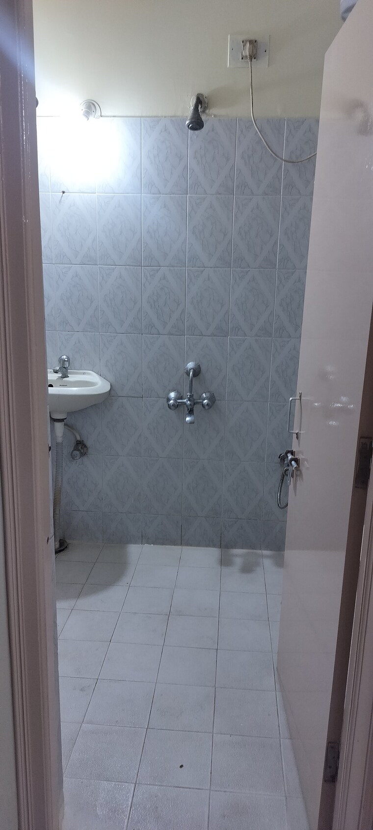 Bathroom, happy-homes-btm-layout 2 Bedroom 800 Sq.Ft. Builder Floor In Btm Layout Bangalore 9696695