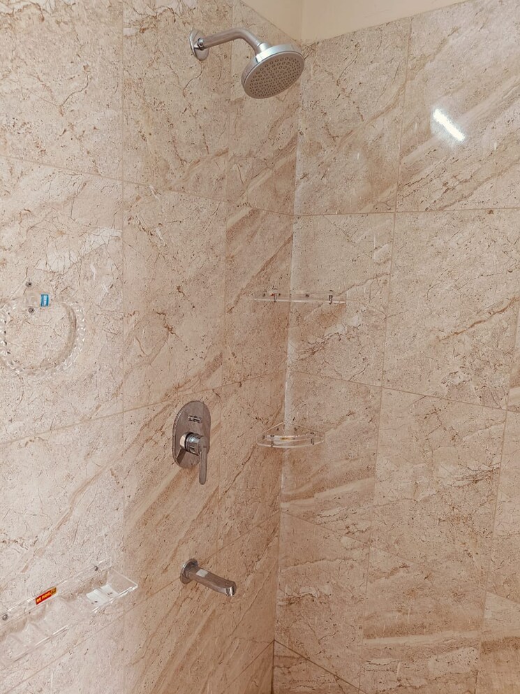 Bathroom, emaar-gurgaon-greens 3 Bedroom 1650 Sq.Ft. Apartment In Sector 102 Gurgaon 9696740