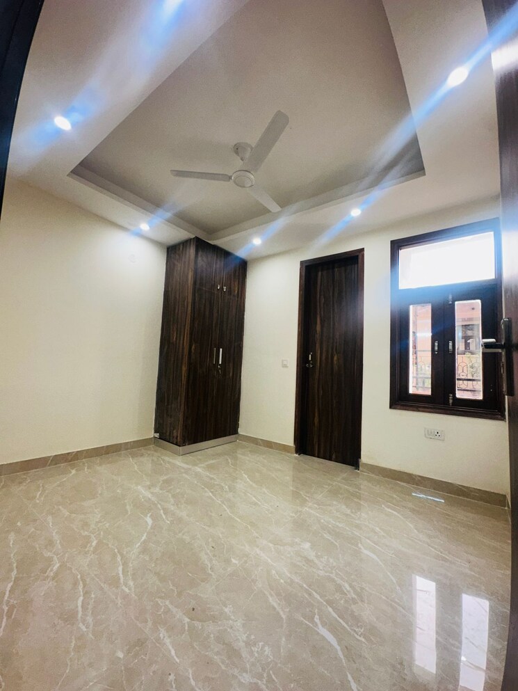 Room, saket 1 Bedroom 450 Sq.Ft. Builder Floor In Saket Delhi 9696748