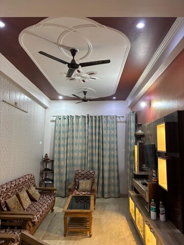 Living Room in 2 BHK Independent House at Gomti Nagar – for Rent