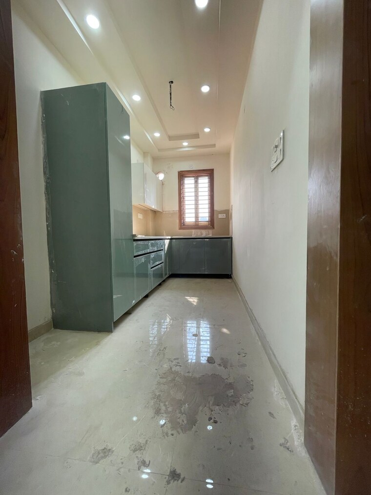 undefined, sector 81 3 Bedroom 150 Sq.Yd. Builder Floor In Sector 81 Faridabad 9696764