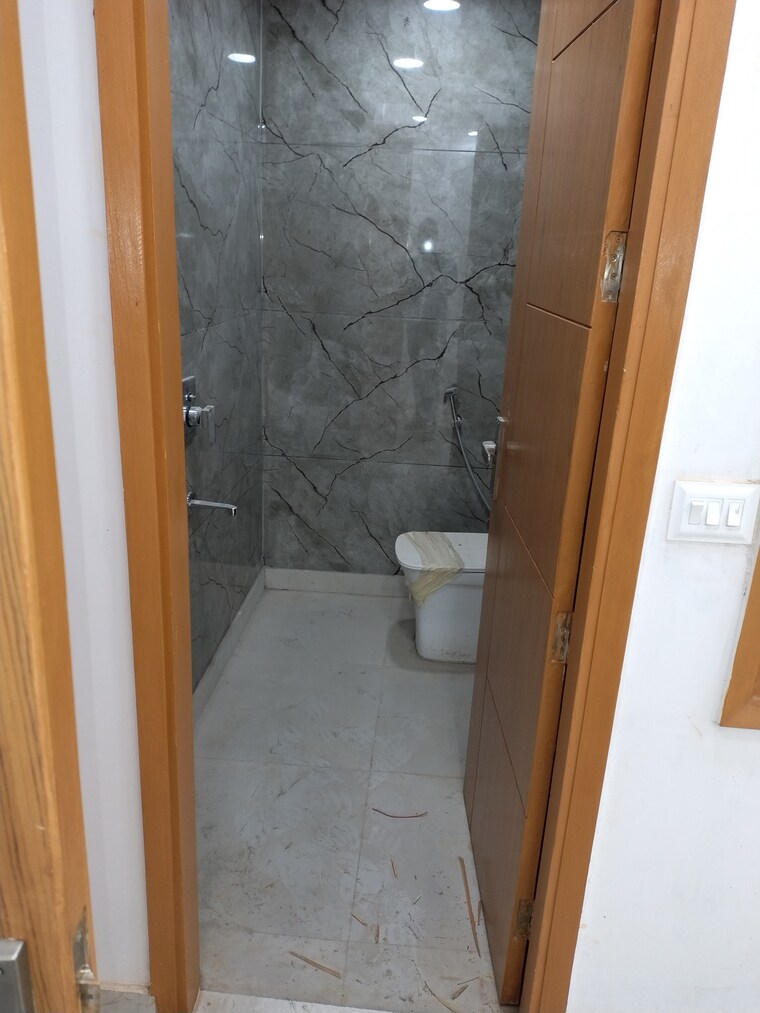 undefined, govindpuri 2 Bedroom 550 Sq.Ft. Builder Floor In Govindpuri Delhi 9696798