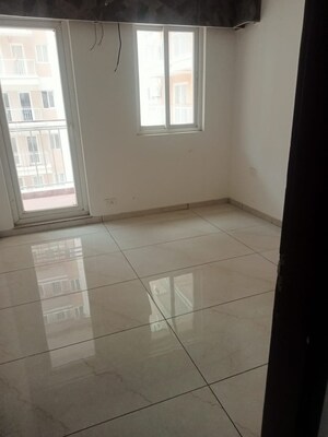 Bathroom in 3.5 BHK Apartment at Rishita Manhattan, Gomti Nagar – for Rent