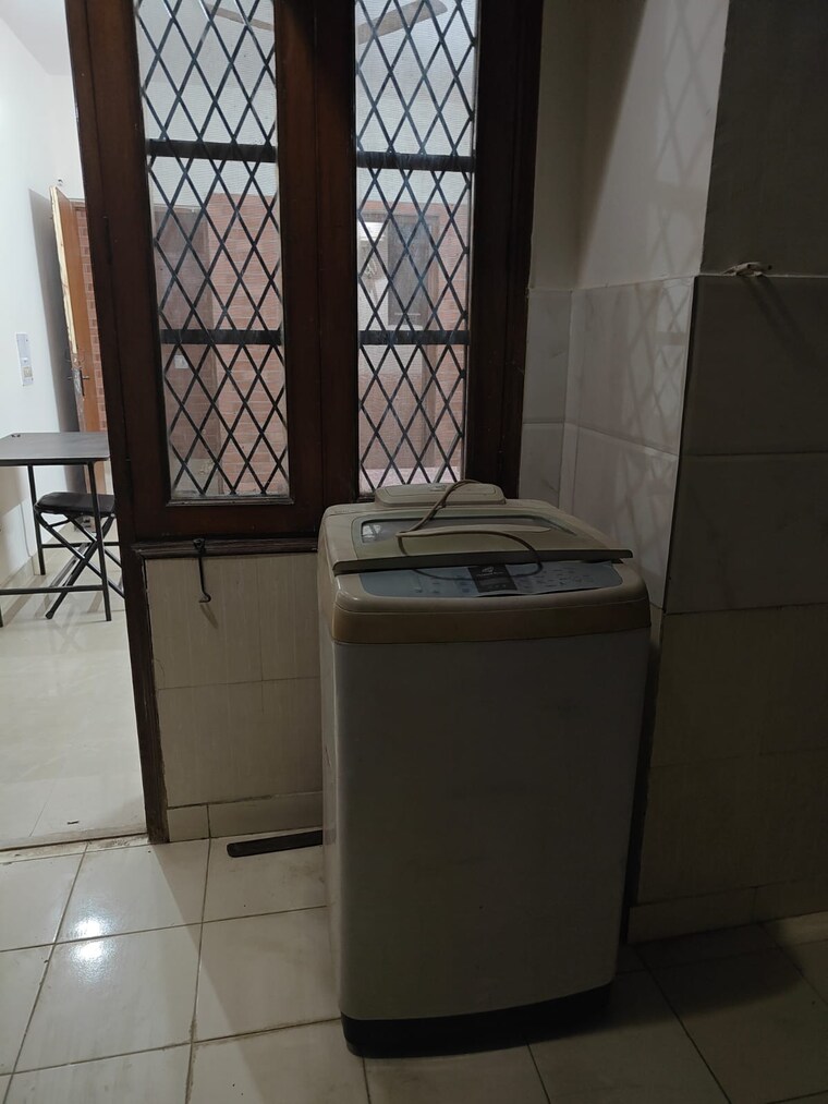 Kitchen, ardee-city 4 Bedroom 2010 Sq.Ft. Apartment In Sector 52 Gurgaon 9696824