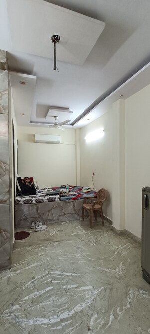 1 BHK Builder Floor For Sale in Rohini Sector 7