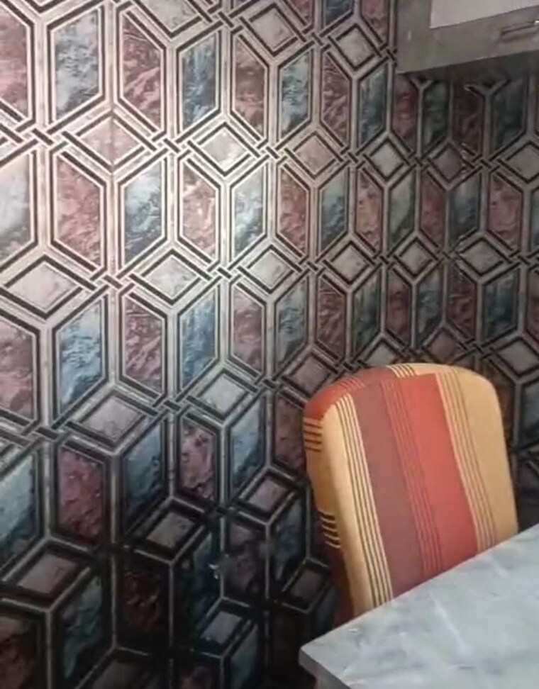 Bathroom, park street Commercial Office Space 250 Sq.Ft. In Park Street Kolkata 9696825