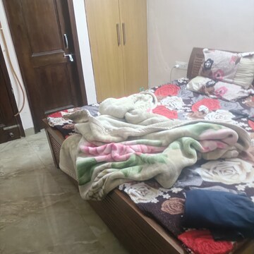 Bedroom in 1 RK Independent House at RWA Apartments Sector 72, Sector 72 – for Rent