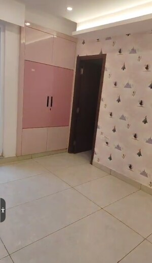 Room in 3.5 BHK Apartment at Rishita Mulberry Villas, Sushant Golf City – for Rent