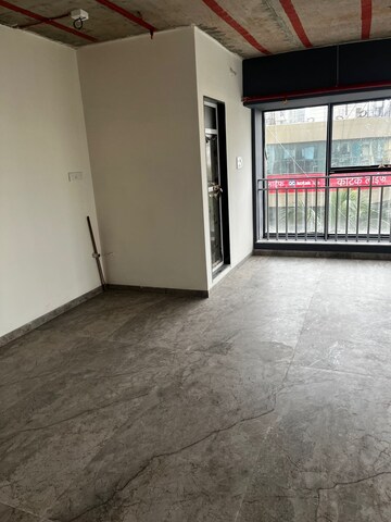  Office Space For Rent in Borivali West
