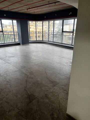 Room in  Office Space at Borivali West – for Rent