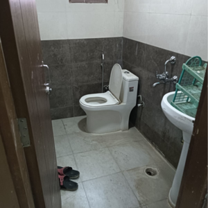 Bathroom in 1 RK Builder Floor at Malviya Nagar – for Rent