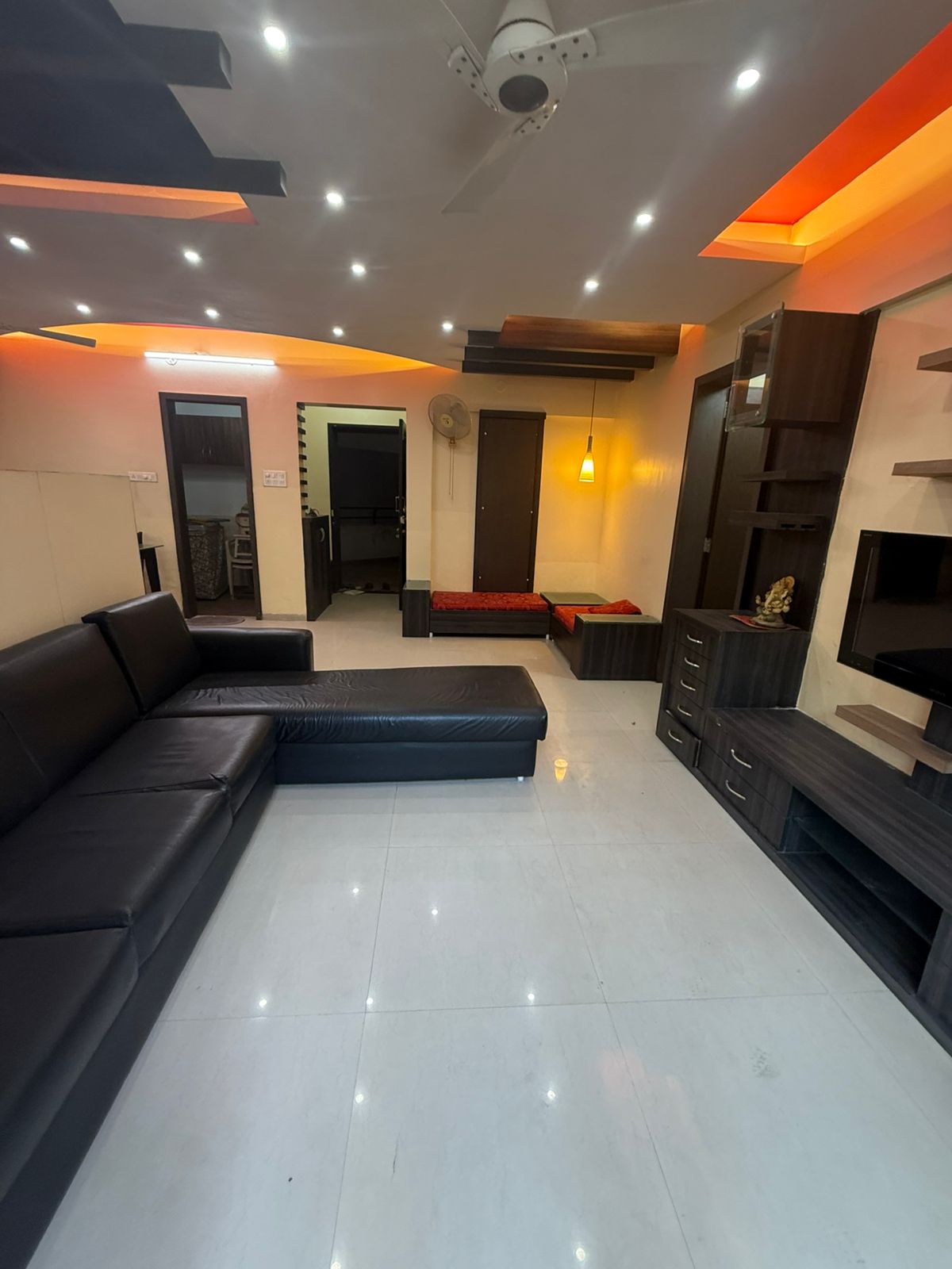 2 BHK + Pooja Room,Servant Room,Study Room,Extra Room Apartment For Rent in Paud Road Kothrud 