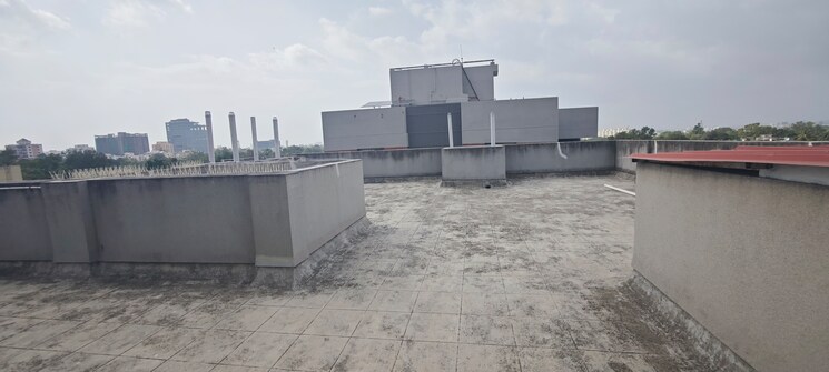 Terrace, manoj-apartment 3 Bedroom 2130 Sq.Ft. Penthouse In Aundh Pune 9696883